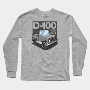 D100 - 1976 White Base (Silver Cloud Iridescent) Long Sleeve T-Shirt